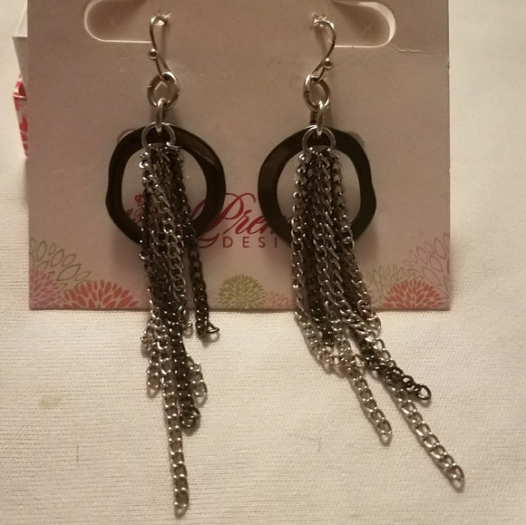 Premier Designs Jewelry - Premier Designs earrings
